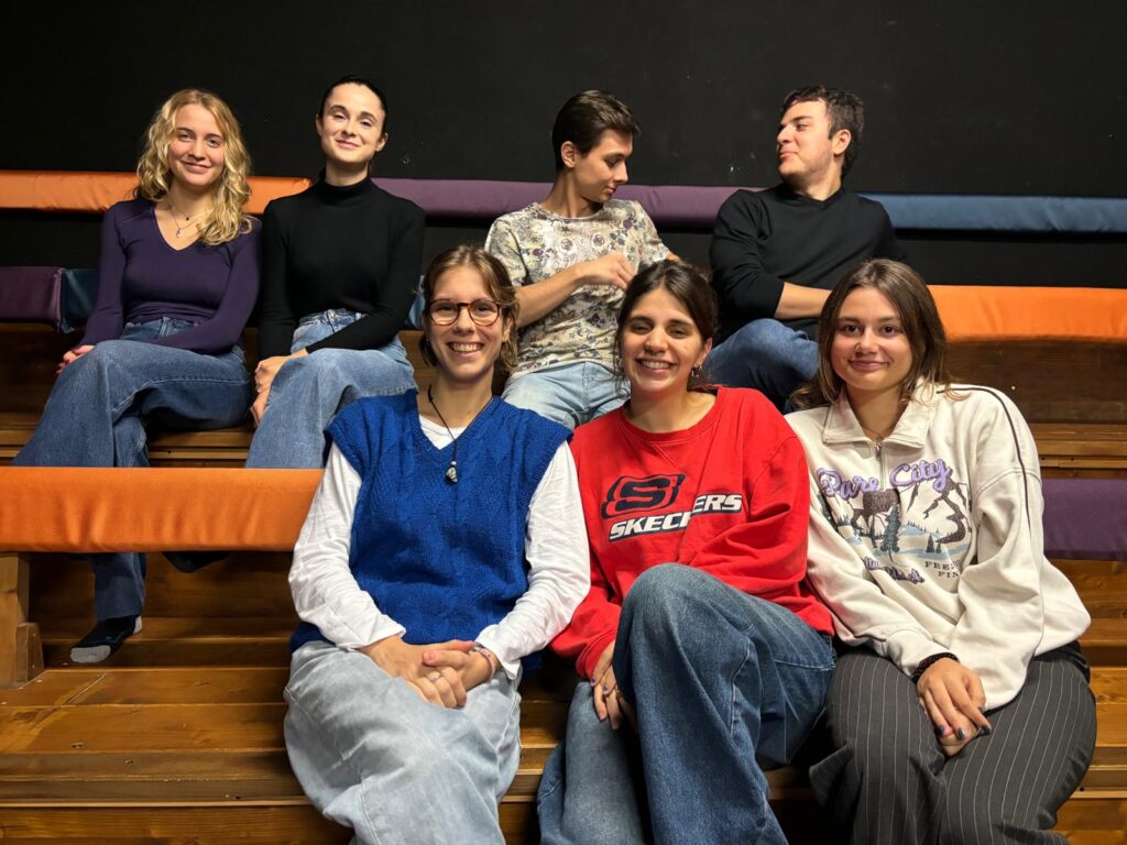 La Compagnia Giovani del Teatro de LiNUTILE